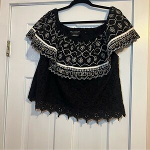 #67 ANTHROPOLOGIE HEMANT & NANDITA MAVRA EMBROIDERED EYELET OFF SHOULDER TOP